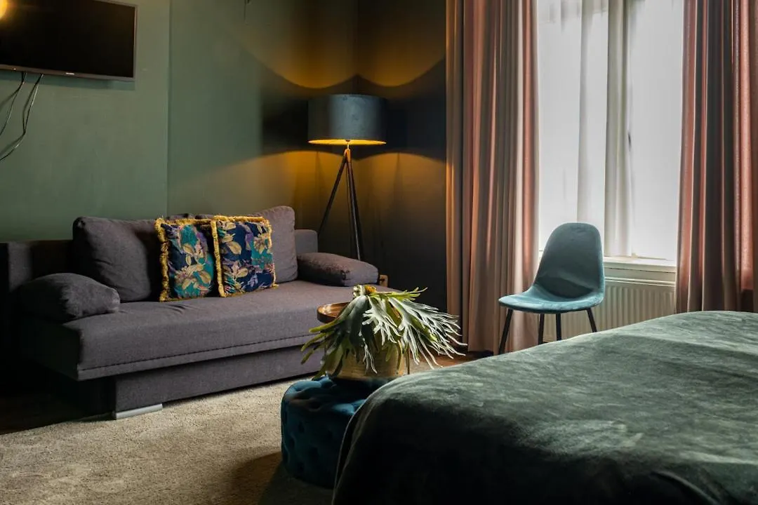**  Hotel La Casa Valkenburg aan de Geul Ολλανδία